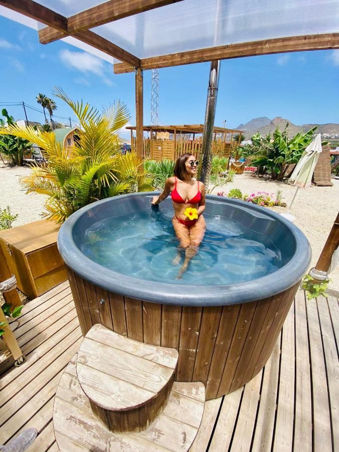 Bernegal Maday, Heated Bathtub Piscina Y Jardin