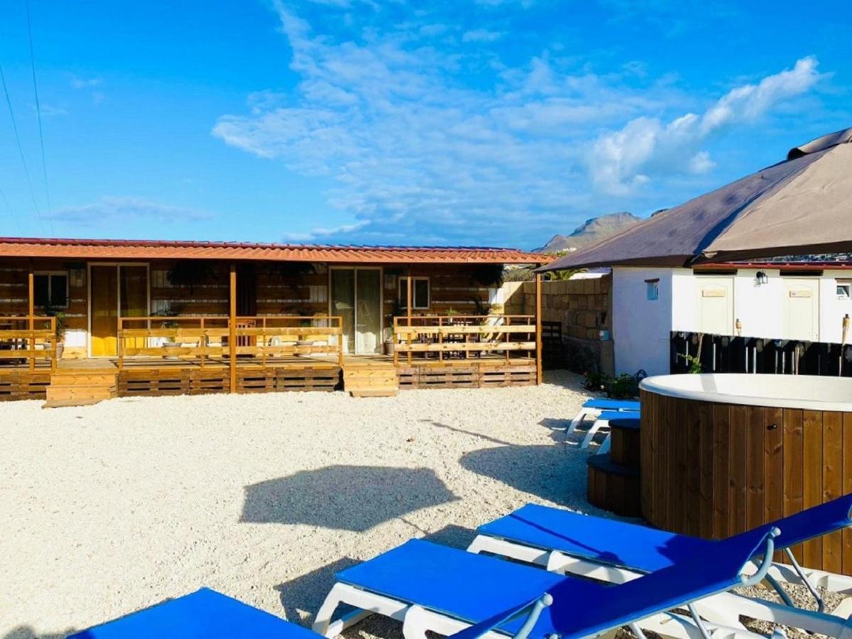 Bernegal Maday, Heated Bathtub Piscina Y Jardin Holiday home
