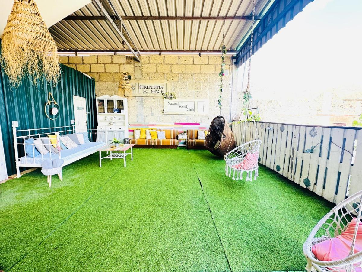 Bernegal Maday, Heated Bathtub Piscina Y Jardin *